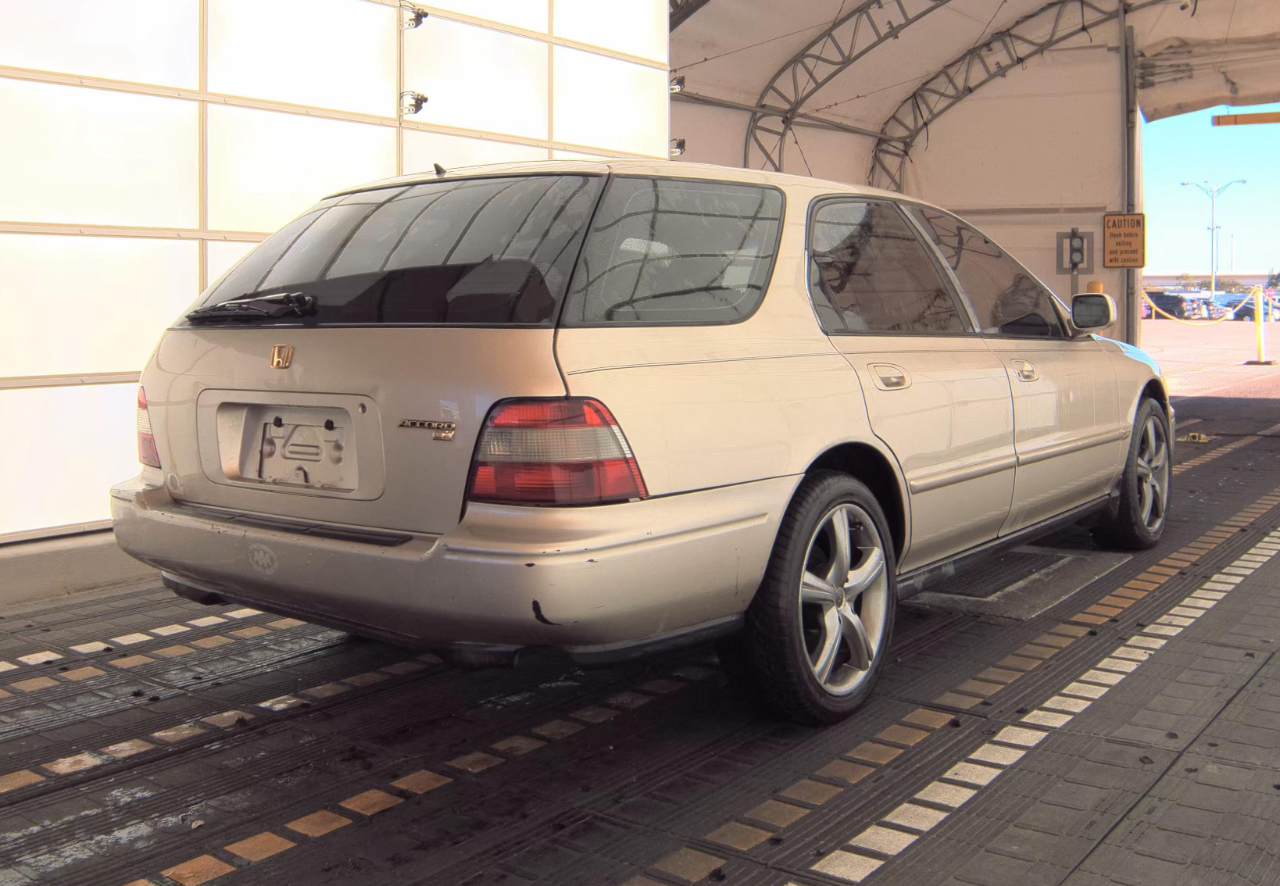 Honda Accord Wgn  1995