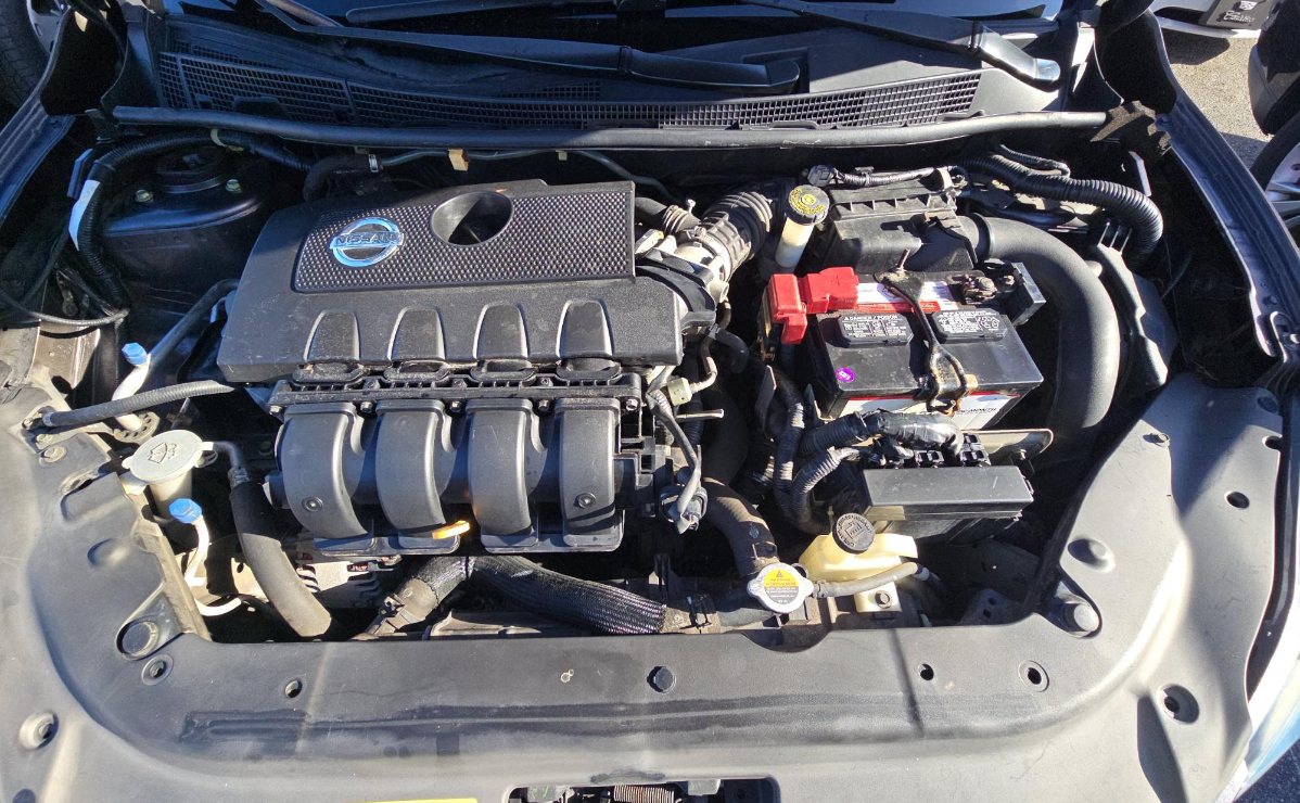 Nissan Sentra S 2015