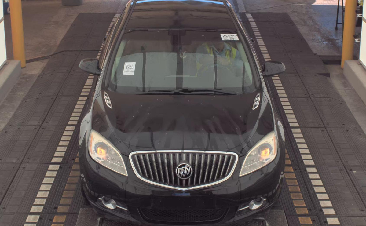 Buick Verano Convenience 2012