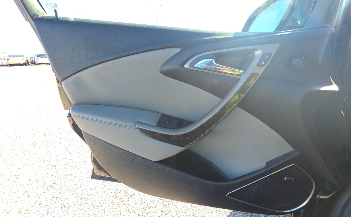 Buick Verano Convenience 2012