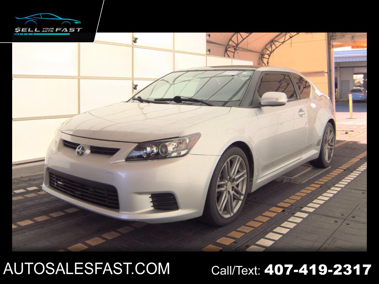 Scion tC  2011