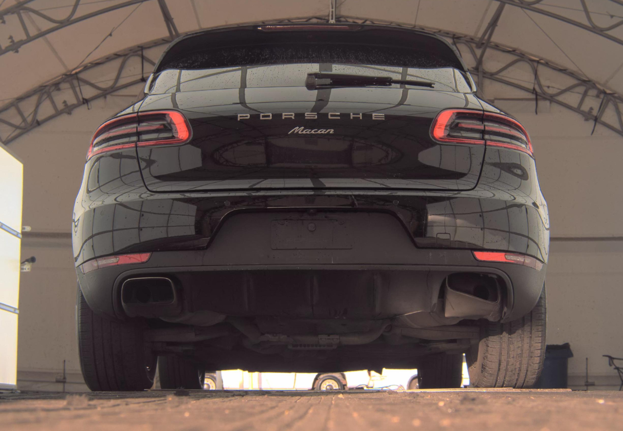 Porsche Macan  2017