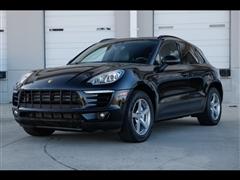 2017 Porsche Macan 