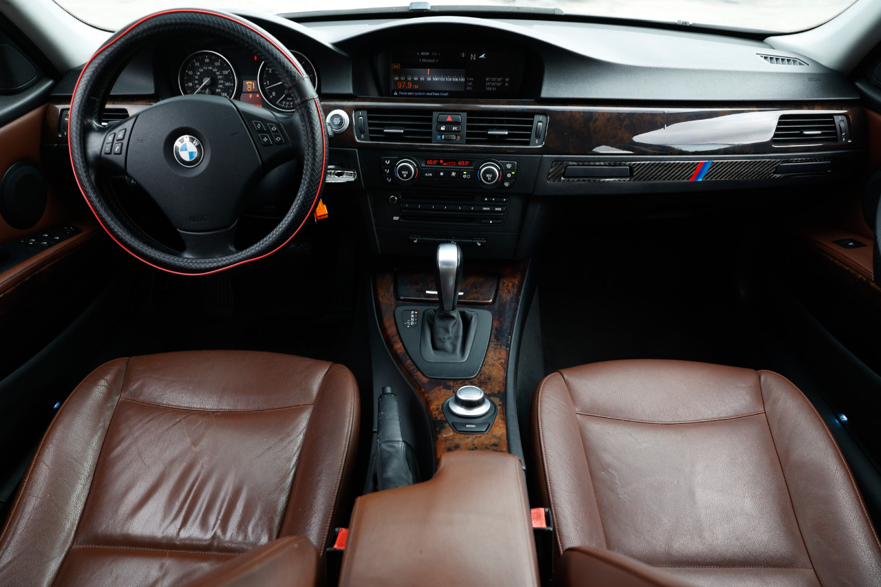 BMW 328xi  2008