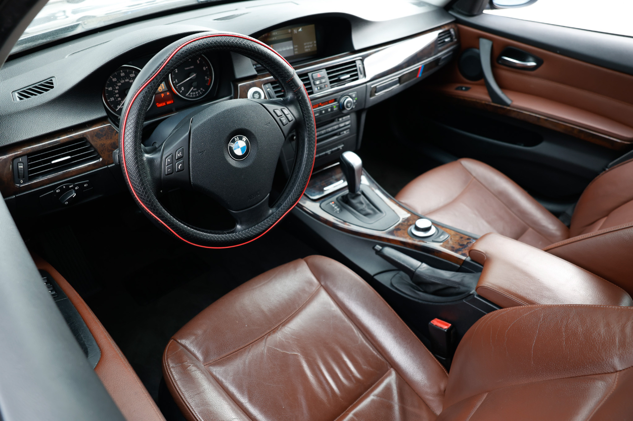 BMW 328xi  2008