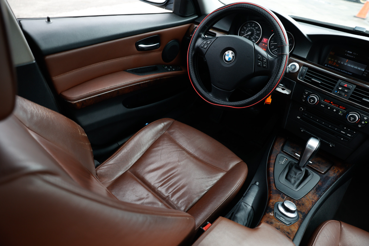 BMW 328xi  2008