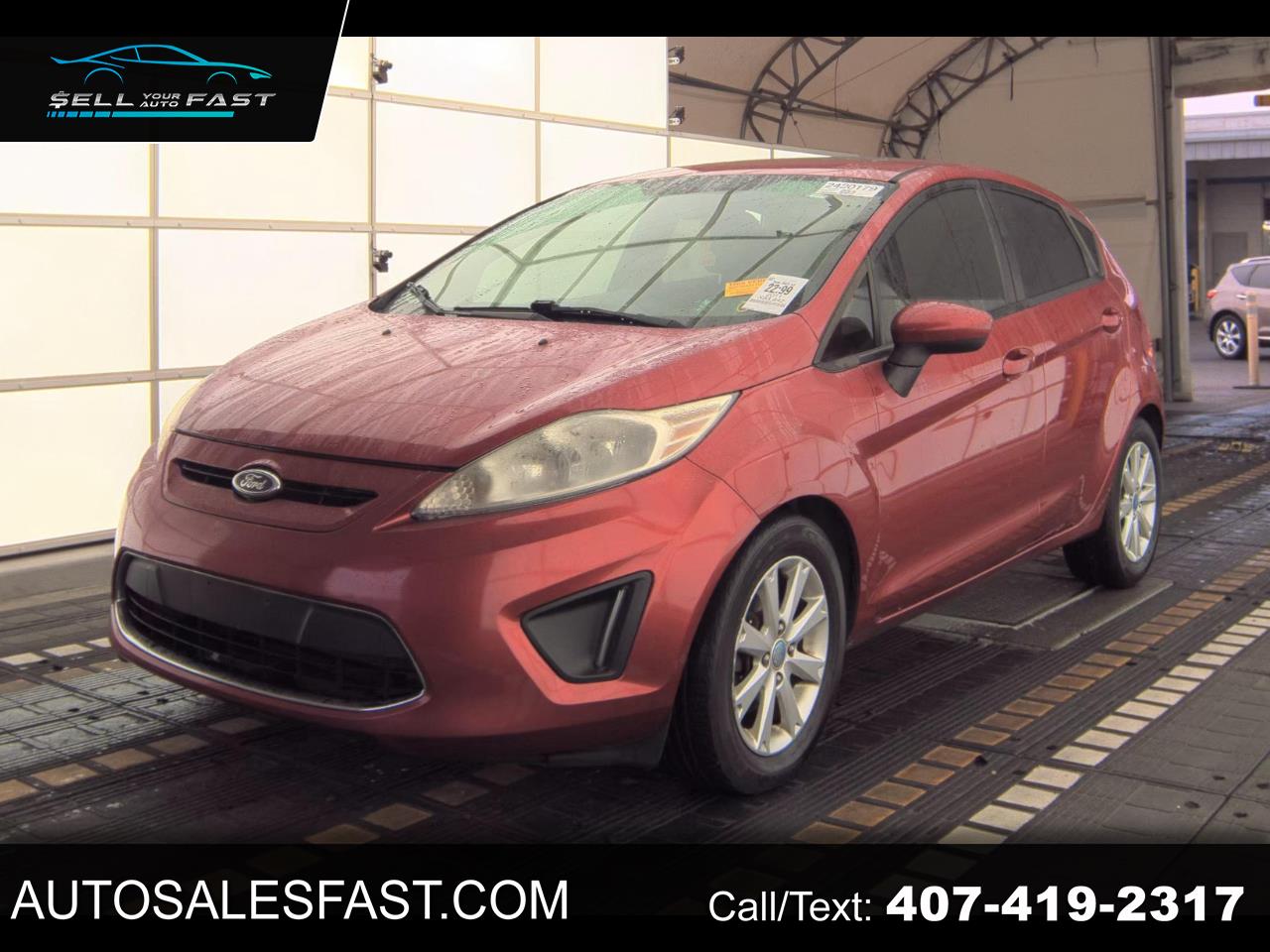 Ford Fiesta SE Hatchback 2011
