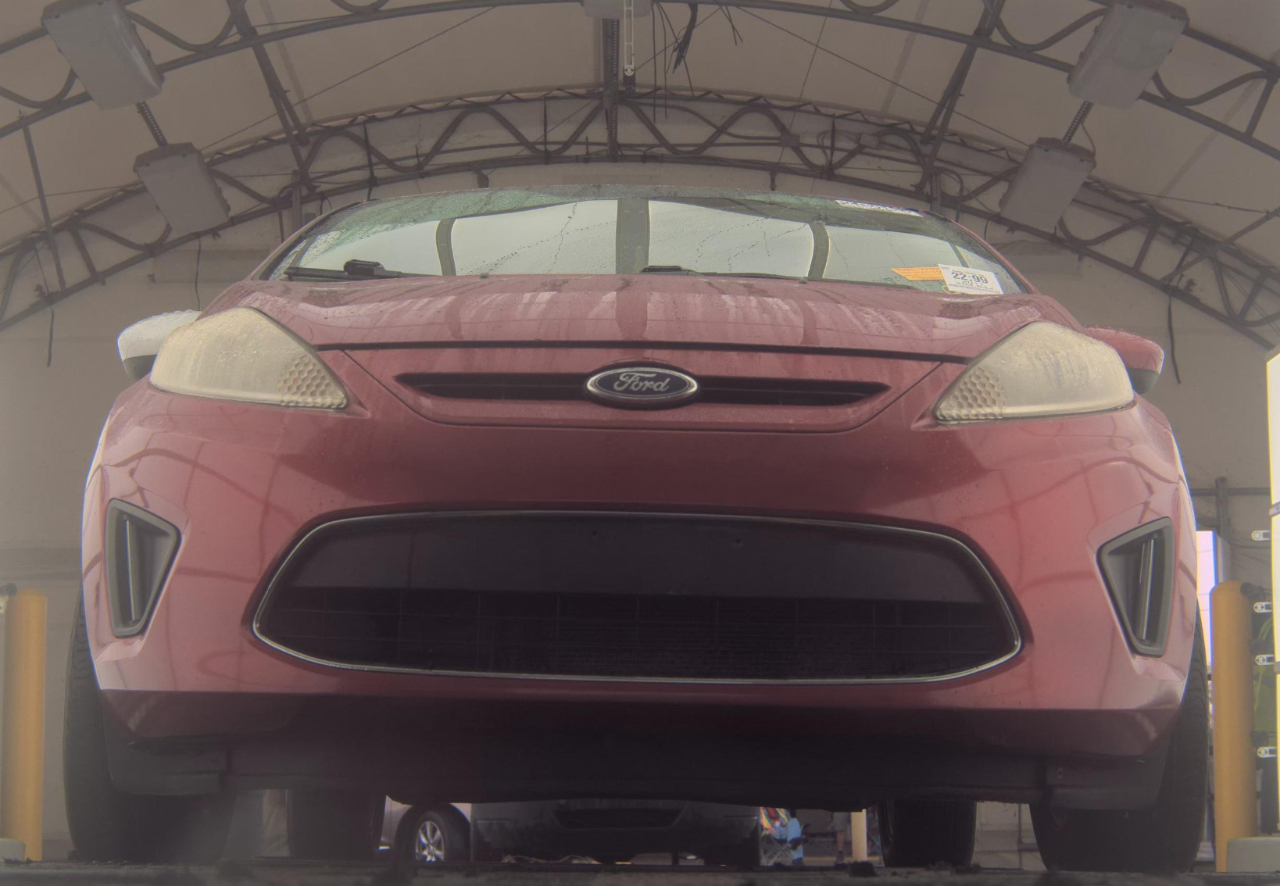 Ford Fiesta SE Hatchback 2011