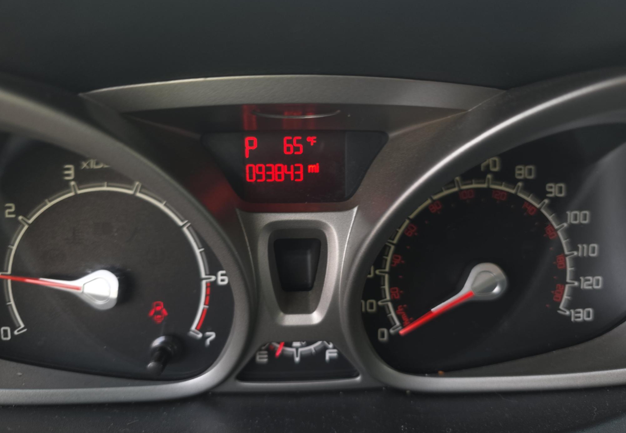 Ford Fiesta SE Hatchback 2011