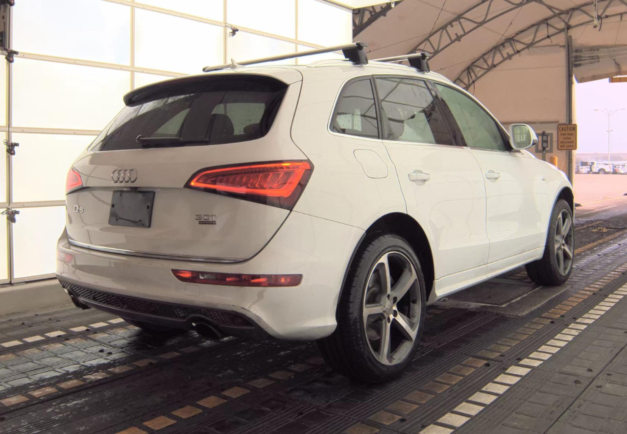 Audi Q5 Premium Plus 2015
