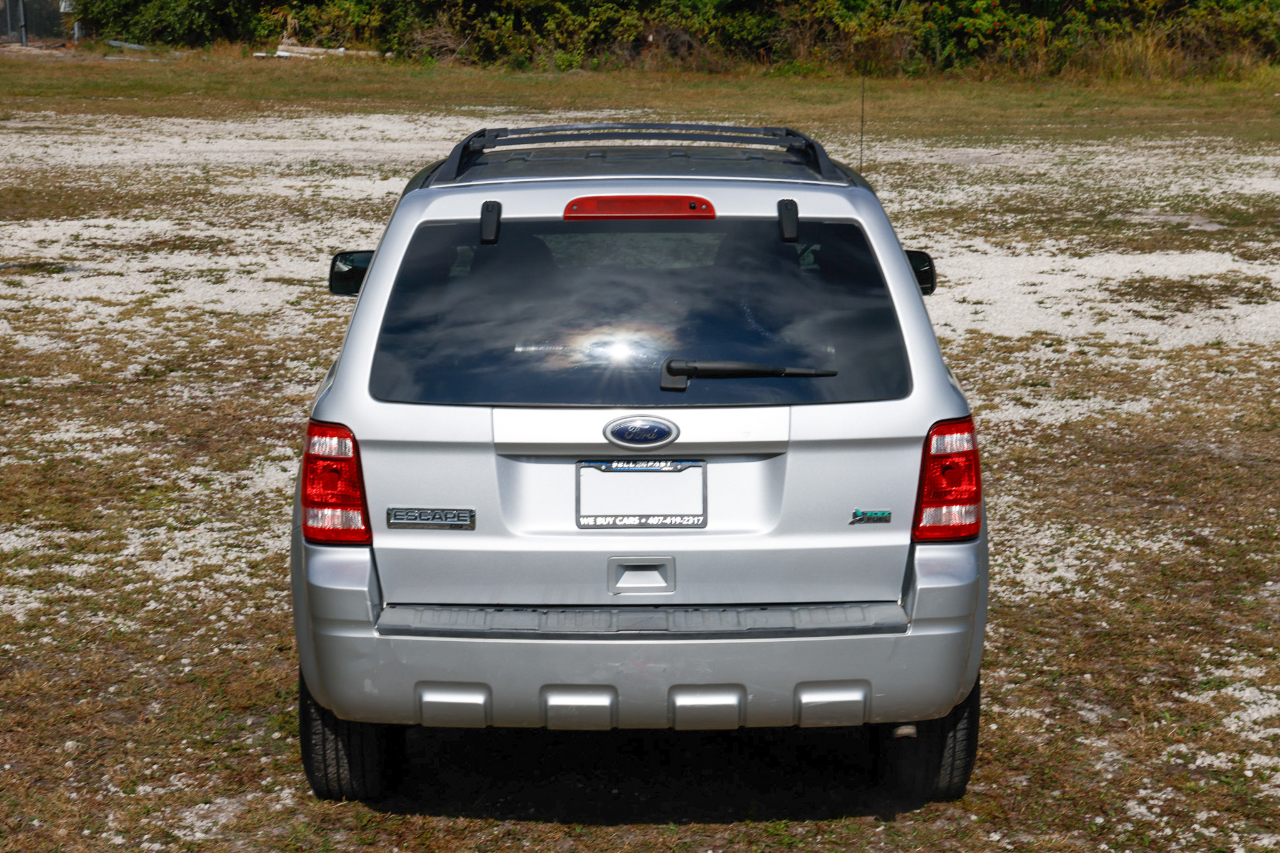 Ford Escape  2010
