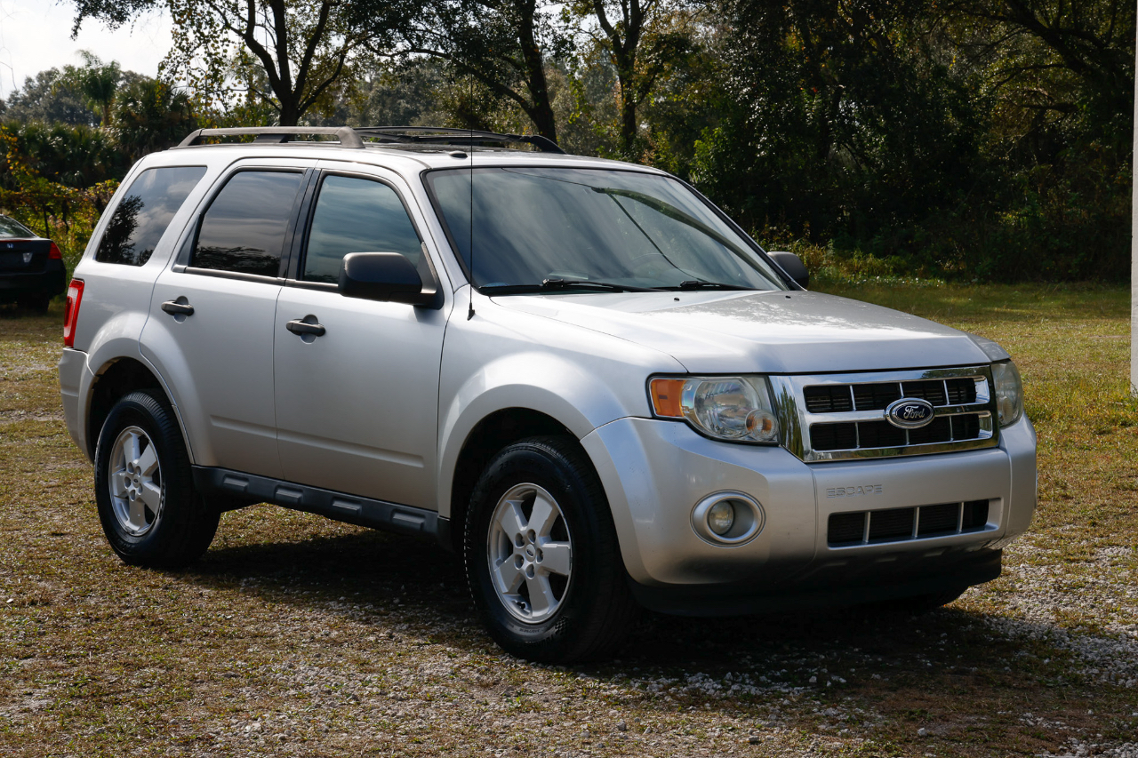 Ford Escape  2010