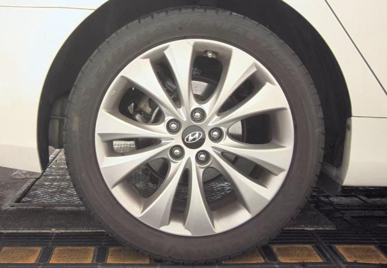 Hyundai Azera Limited 2014