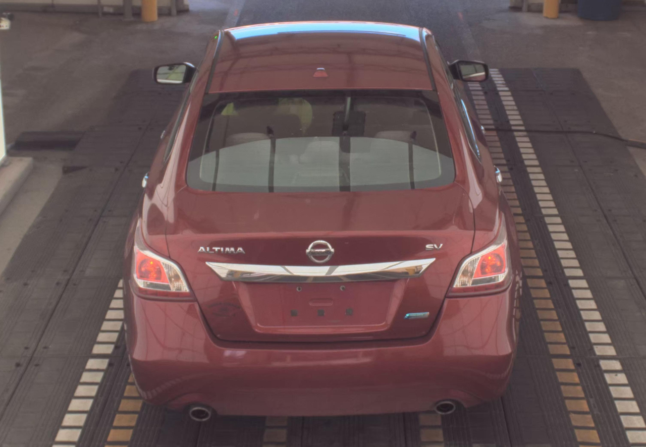 Nissan Altima 2.5 SV Sedan 2013