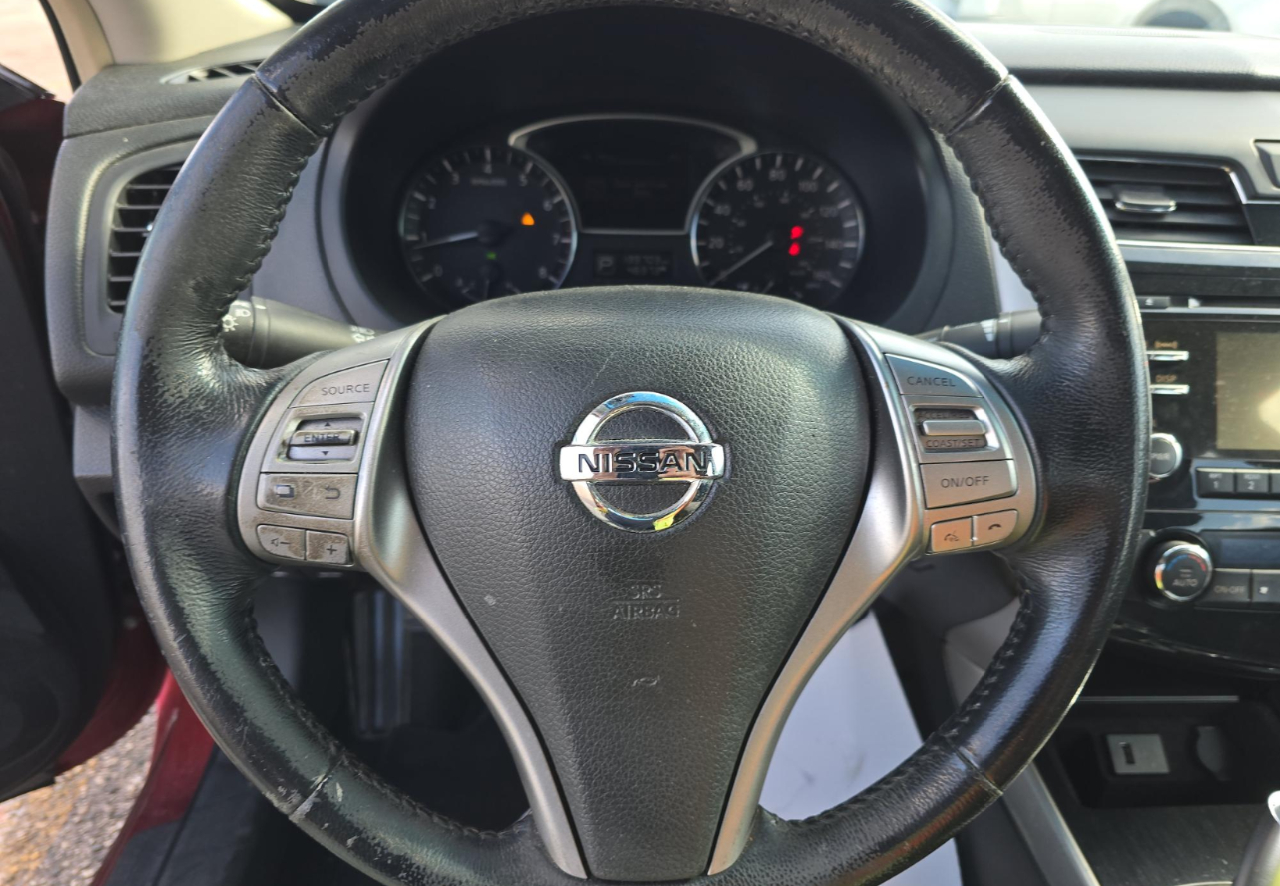 Nissan Altima 2.5 SV Sedan 2013