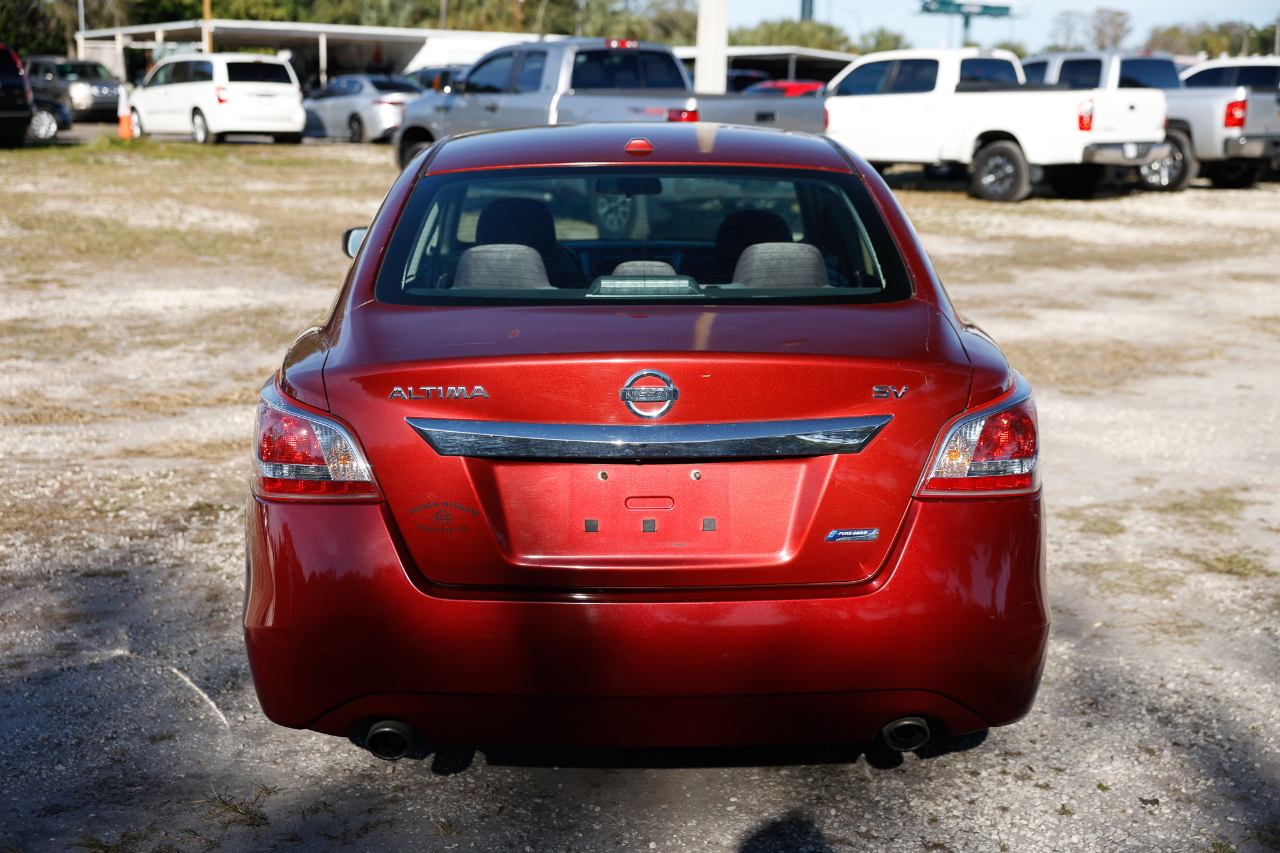 Nissan Altima  2013