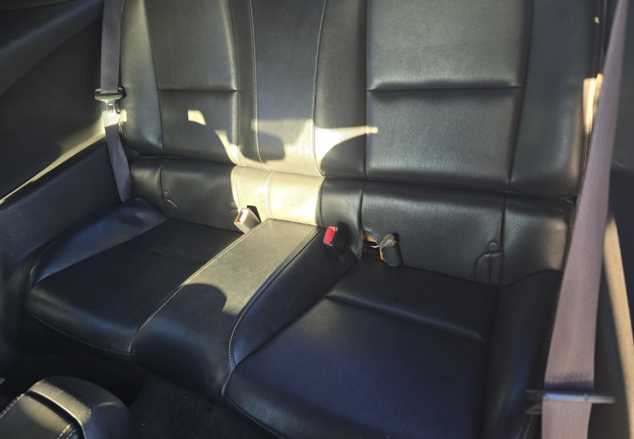 Chevrolet Camaro  2011