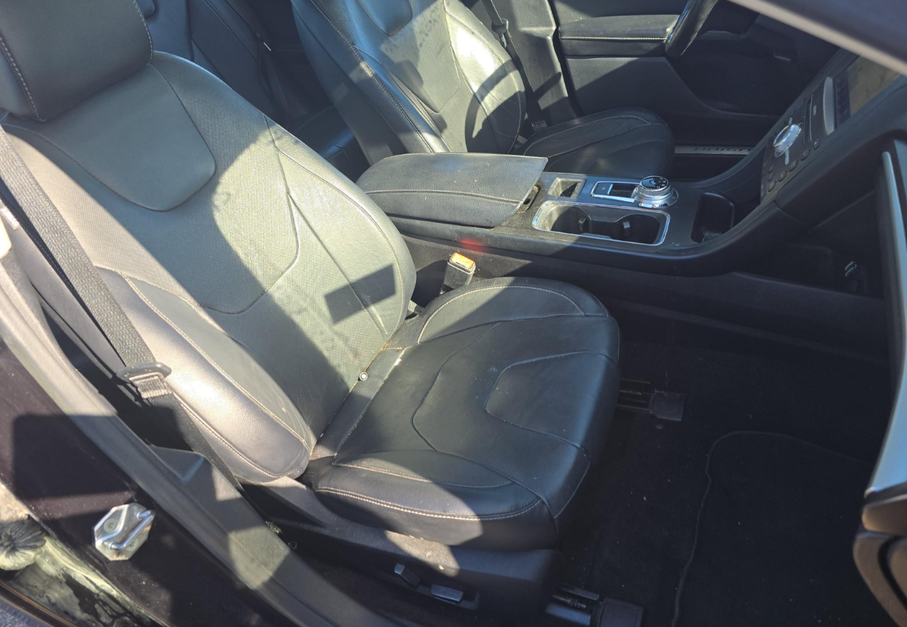 Ford Fusion Titanium 2020