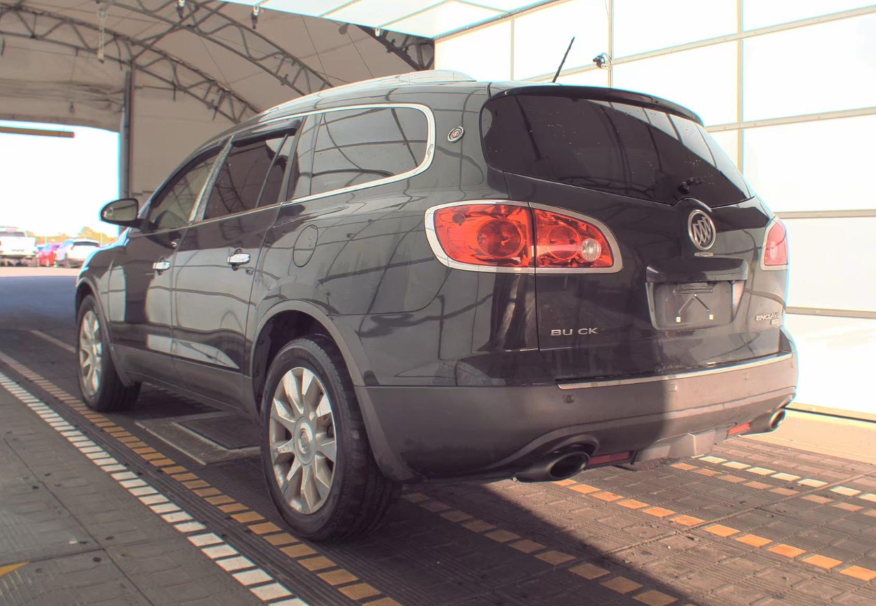 Buick Enclave  2010