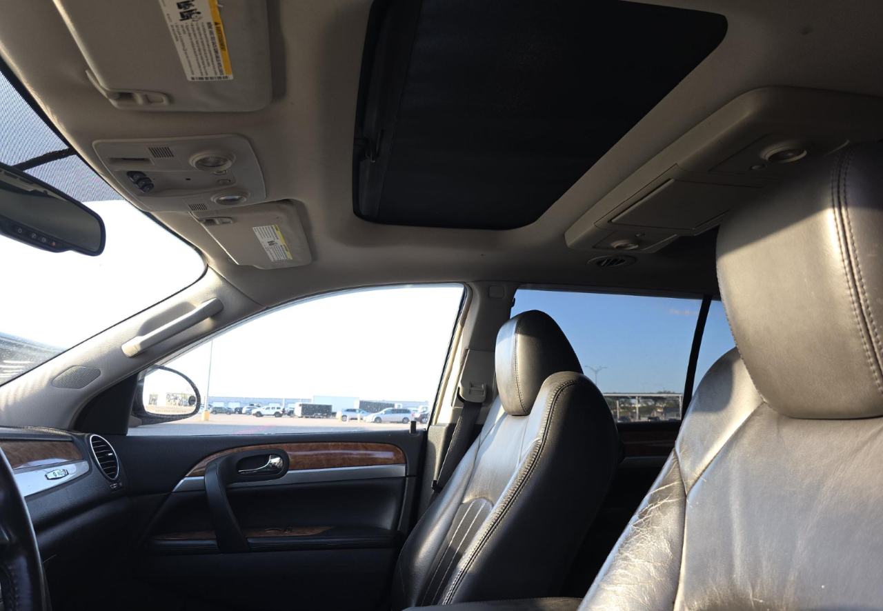 Buick Enclave  2010