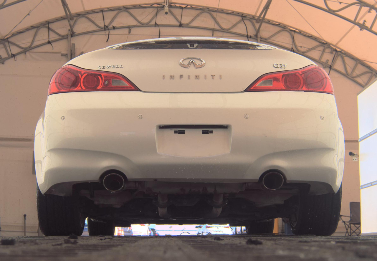 Infiniti G37 Convertible  2011