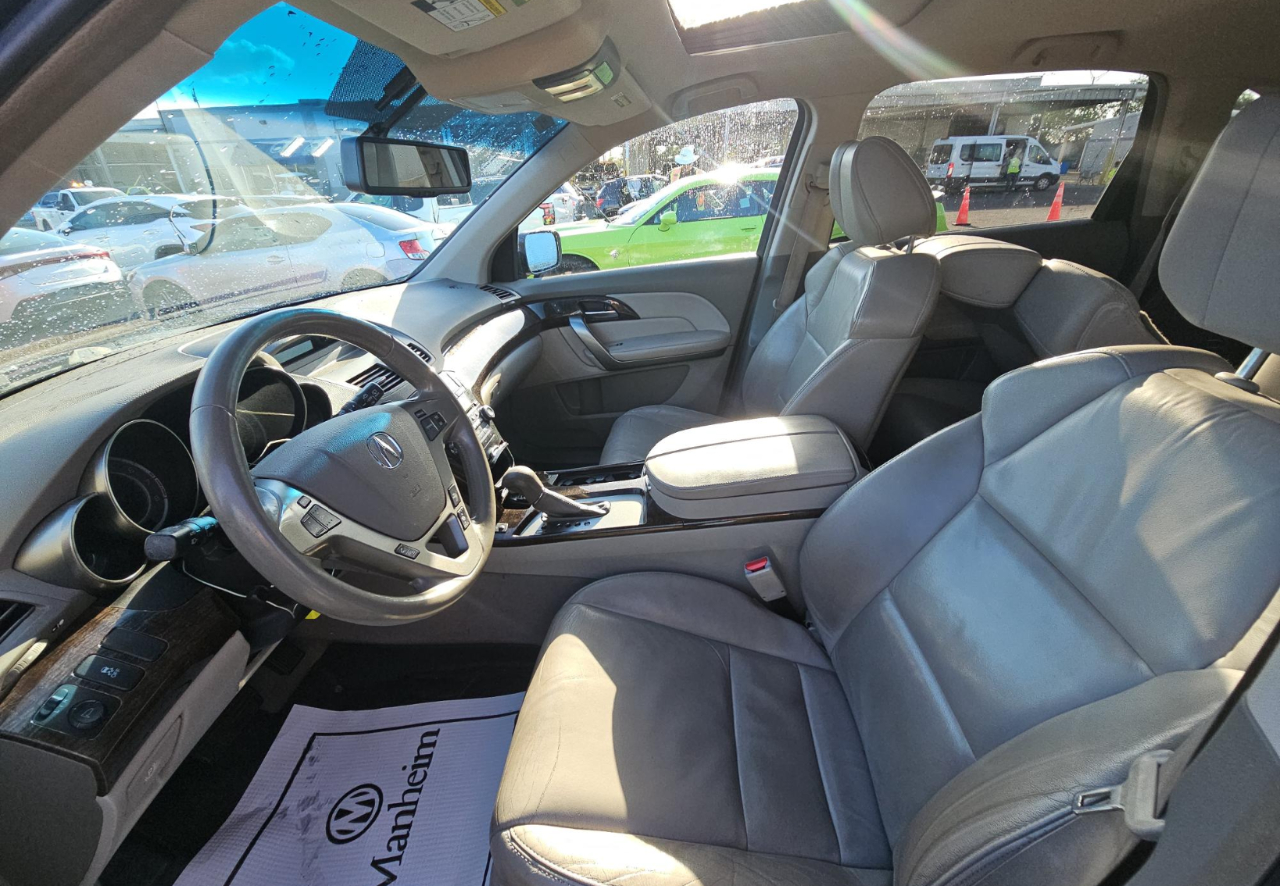 Acura MDX  2013