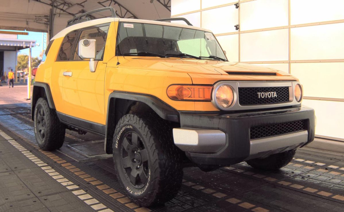 Toyota FJ Cruiser  2007