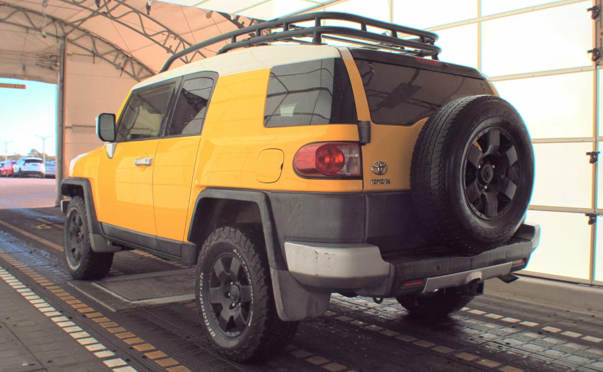 Toyota FJ Cruiser  2007