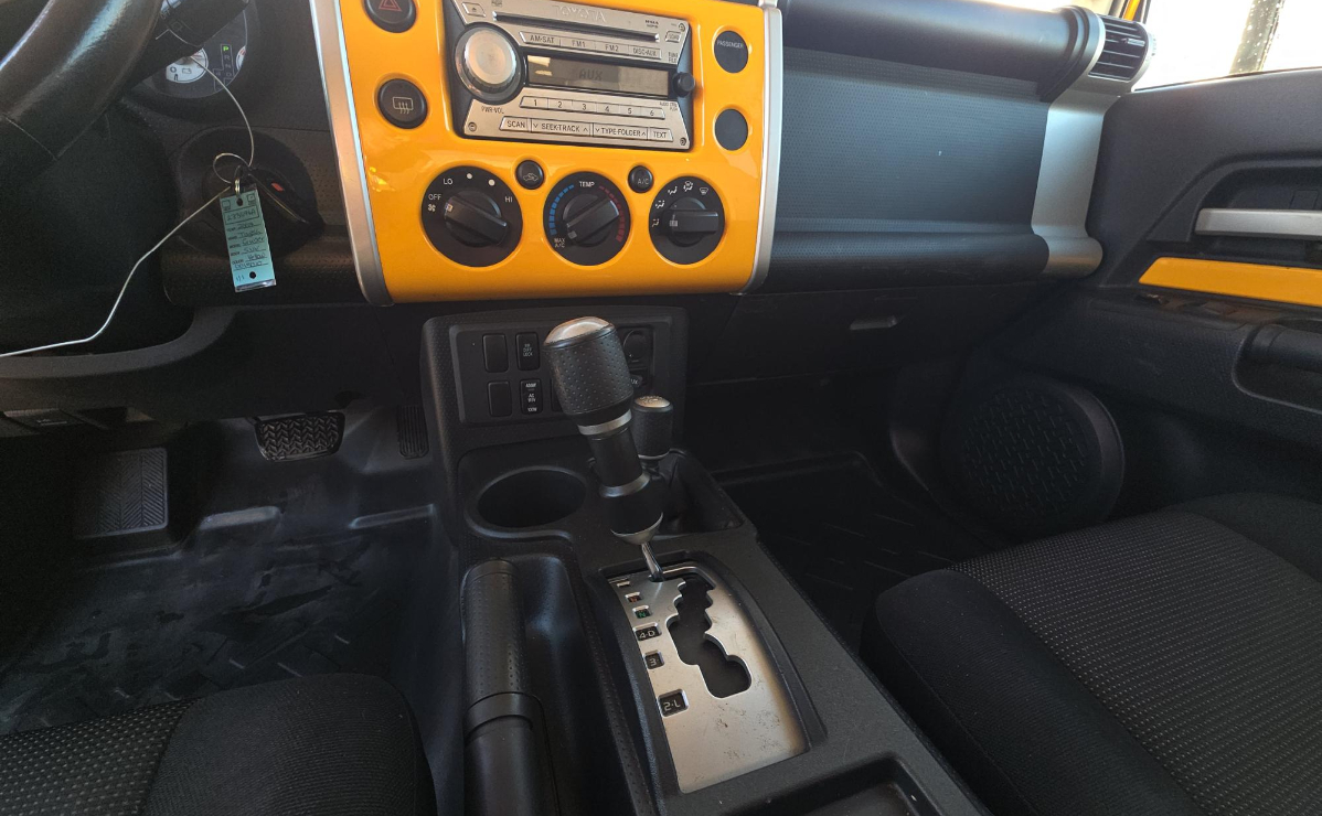 Toyota FJ Cruiser  2007