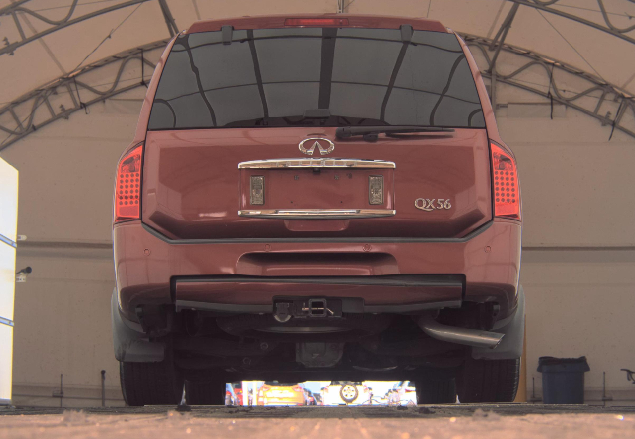 Infiniti QX56 RWD 4dr 2004