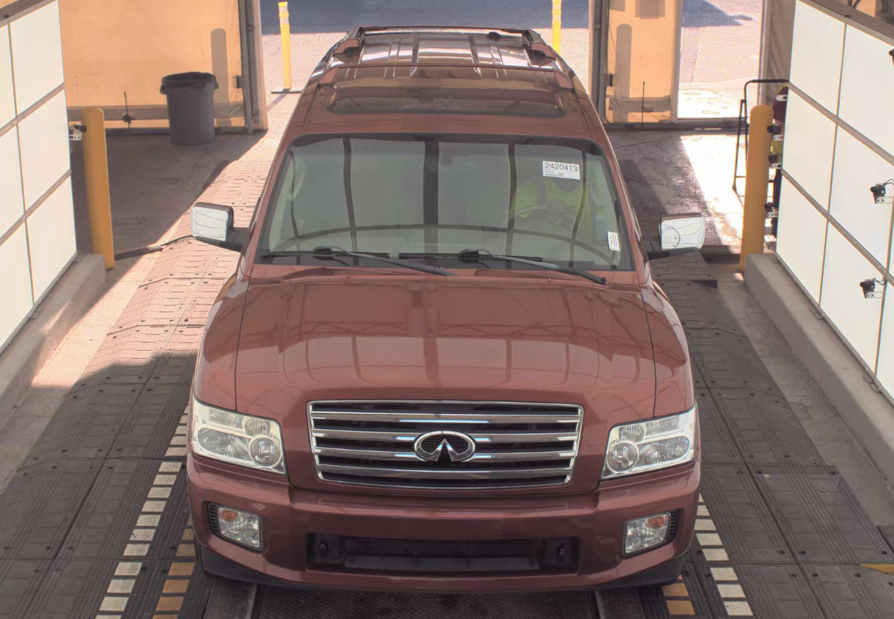 Infiniti QX56 RWD 4dr 2004