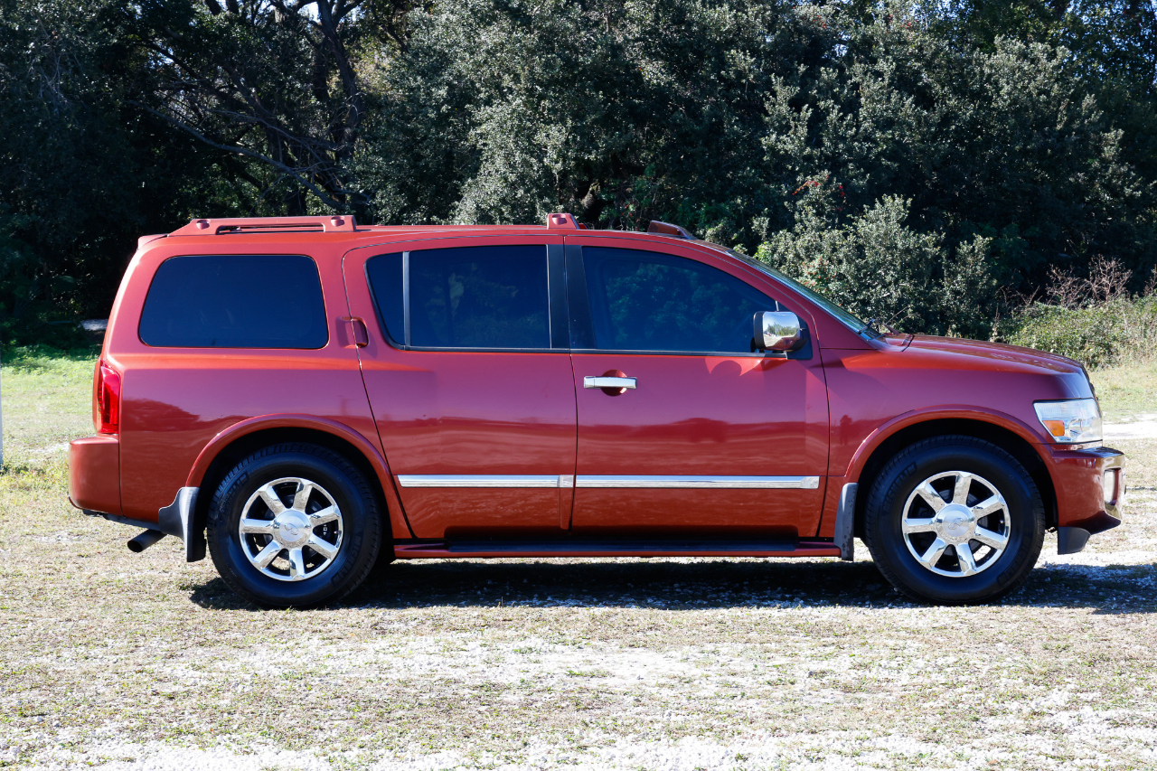 Infiniti QX56 RWD 4dr 2004