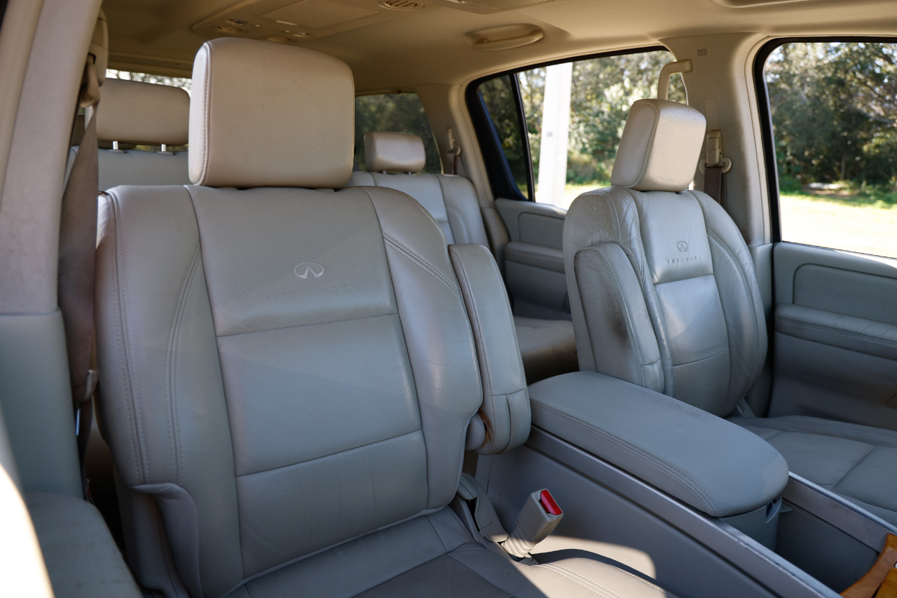 Infiniti QX56 RWD 4dr 2004