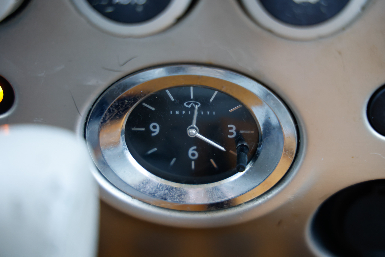 Infiniti QX56 RWD 4dr 2004