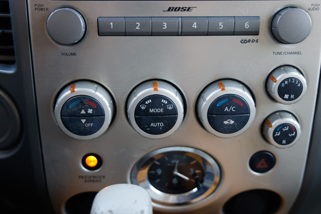 Infiniti QX56 RWD 4dr 2004