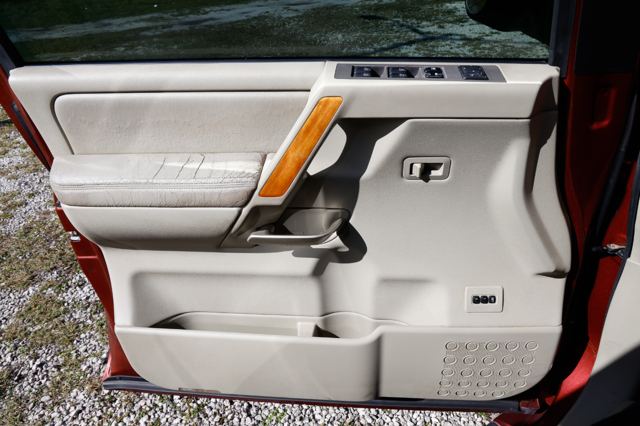 Infiniti QX56 RWD 4dr 2004