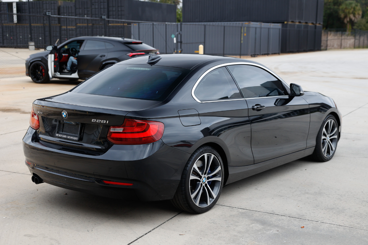 BMW 2-Series  2016