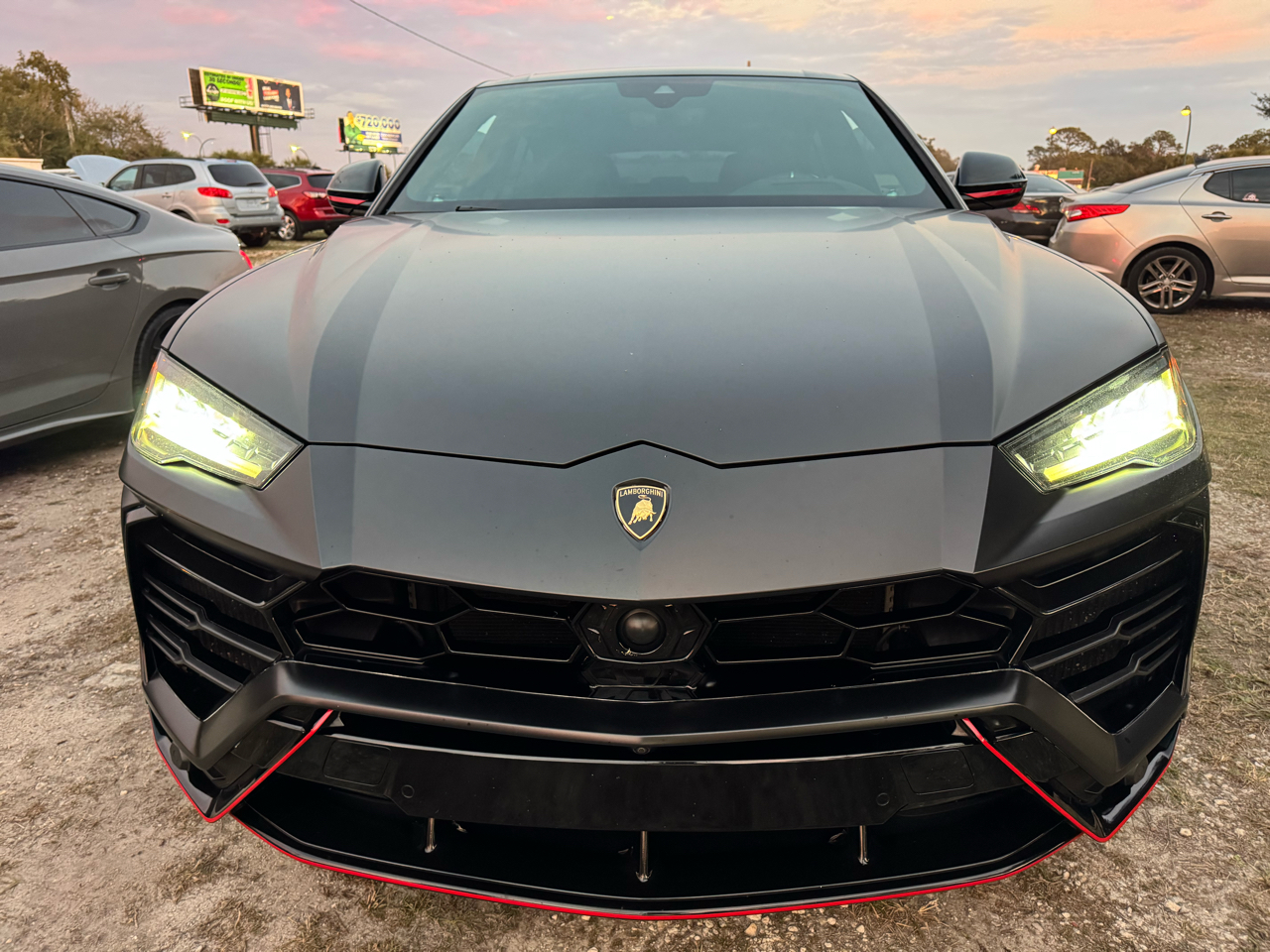 Lamborghini Urus AWD 2020