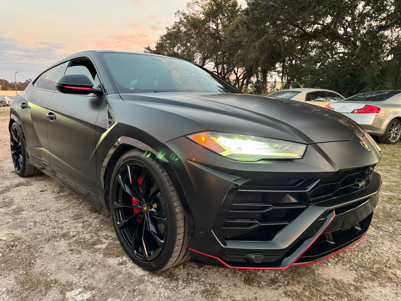 Lamborghini Urus AWD 2020