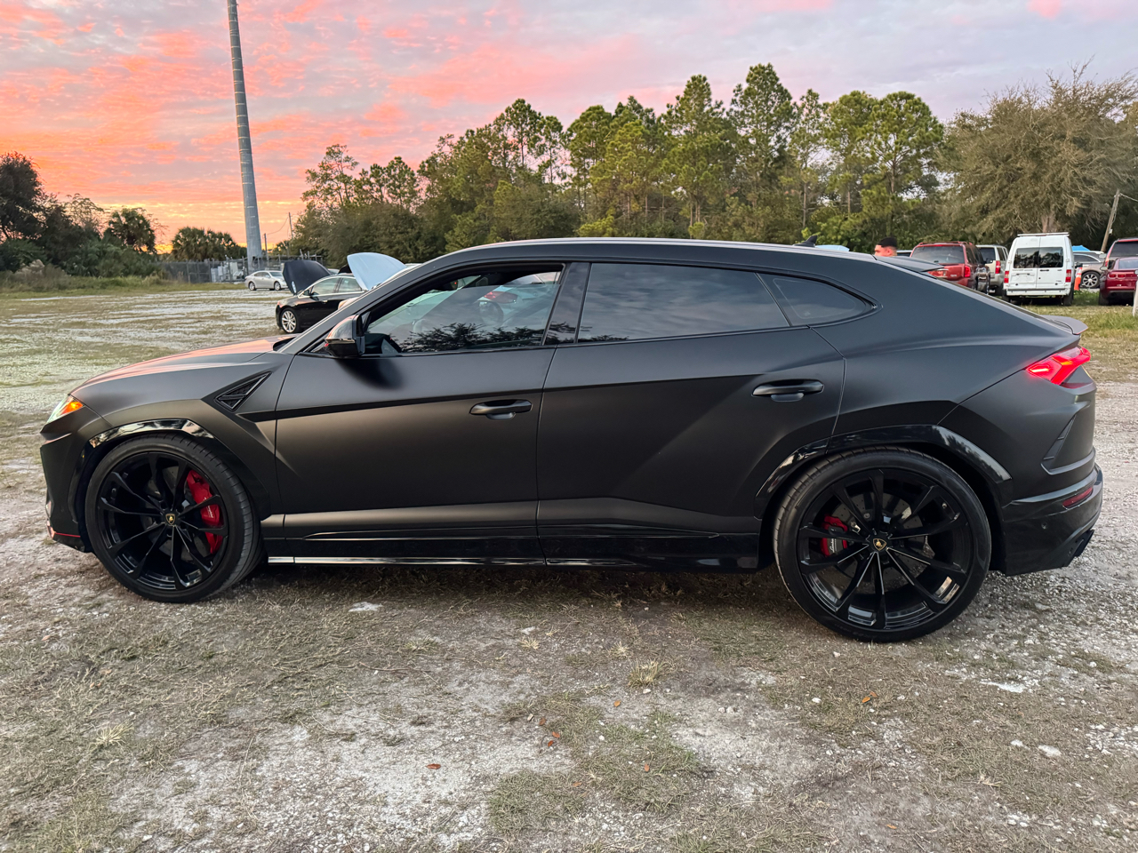 Lamborghini Urus AWD 2020