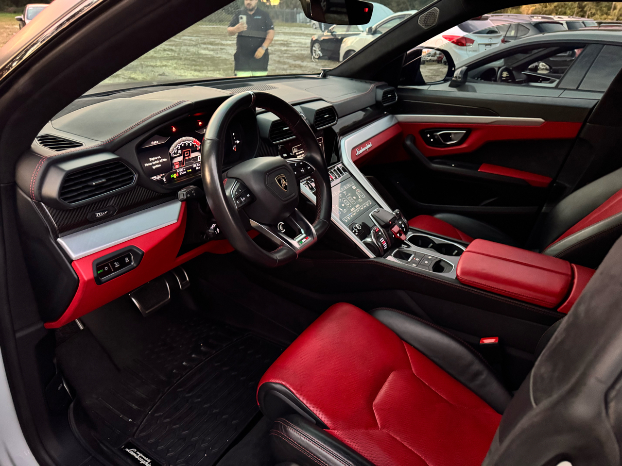 Lamborghini Urus AWD 2020