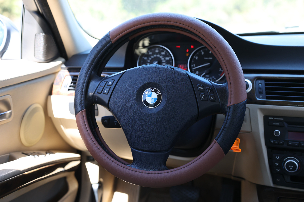 BMW 328i  2008
