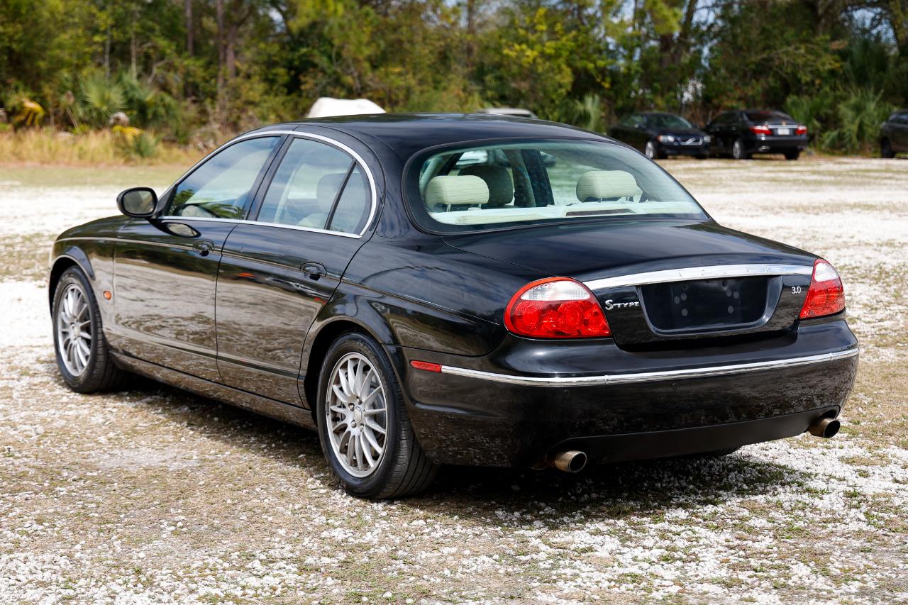 Jaguar S-Type  2006