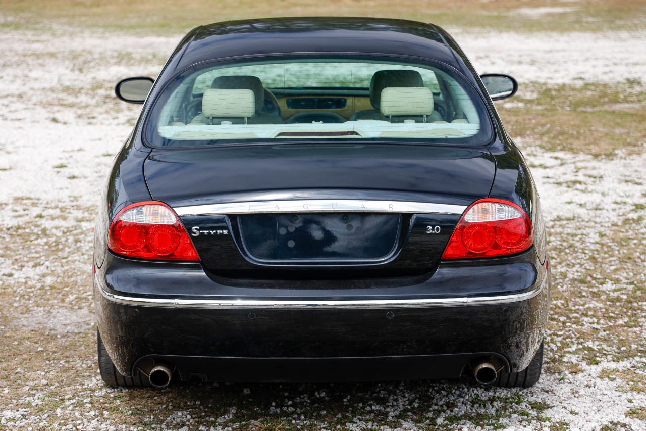 Jaguar S-Type  2006