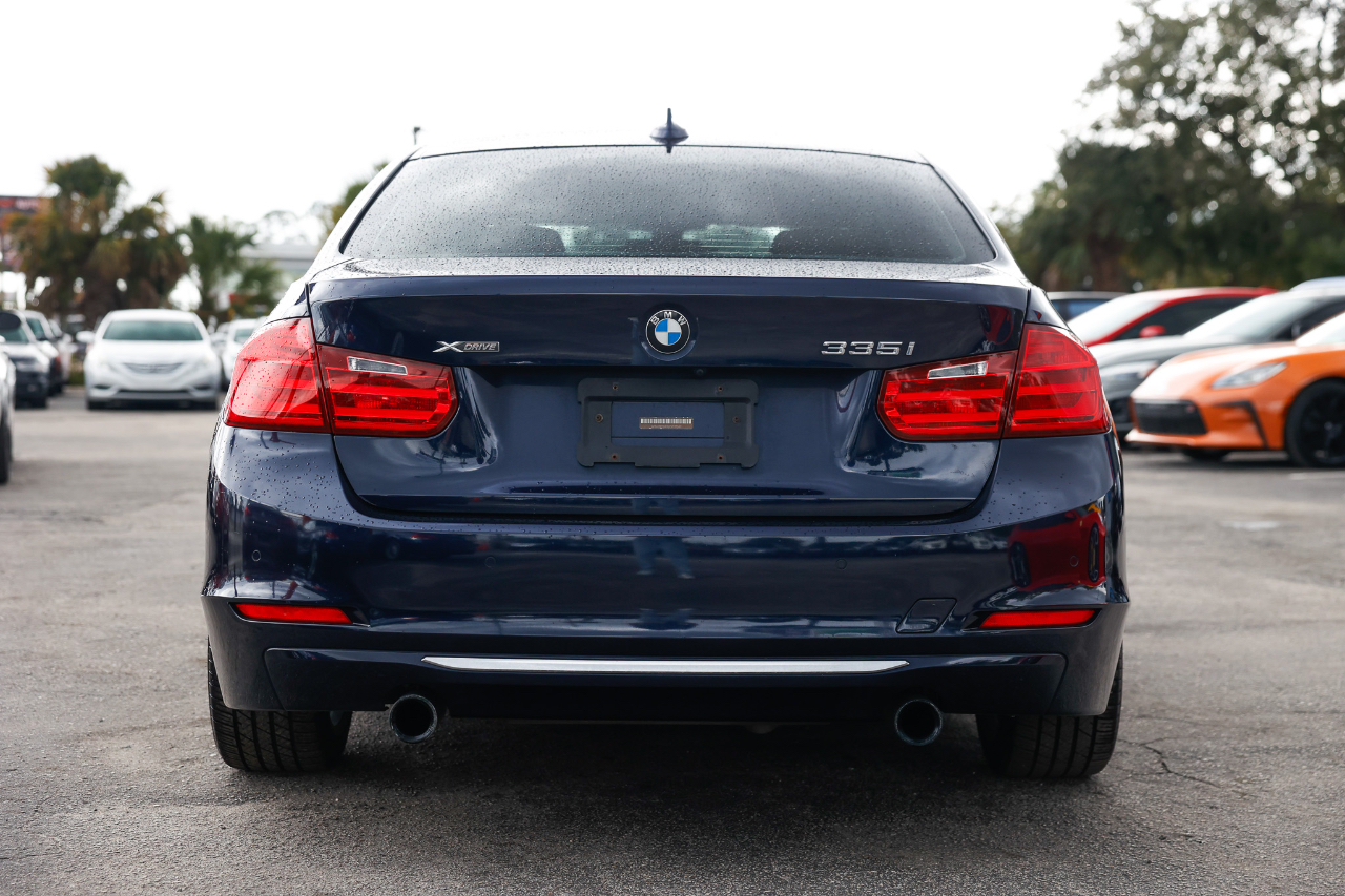 BMW 335xi  2013