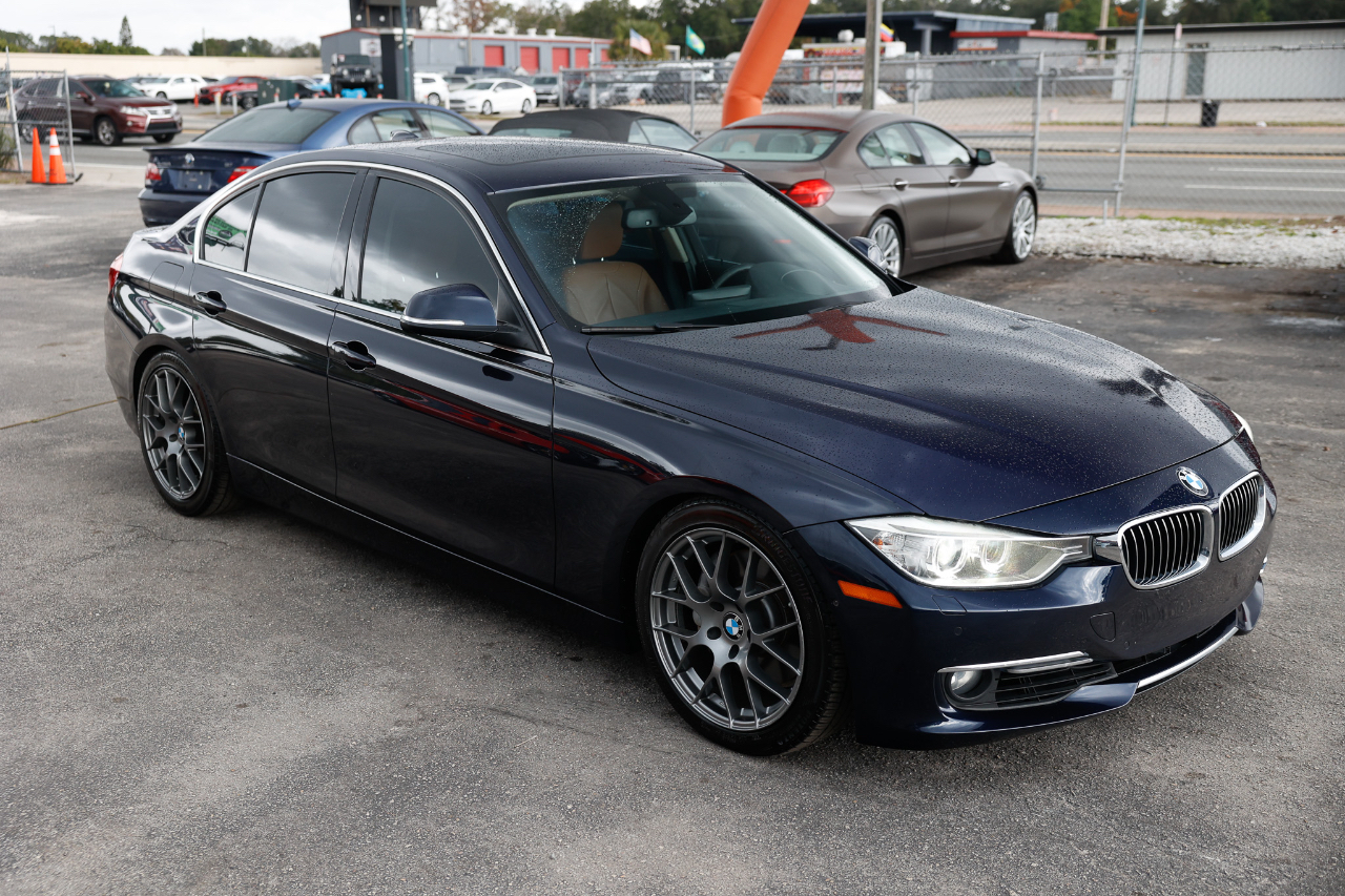 BMW 335xi  2013