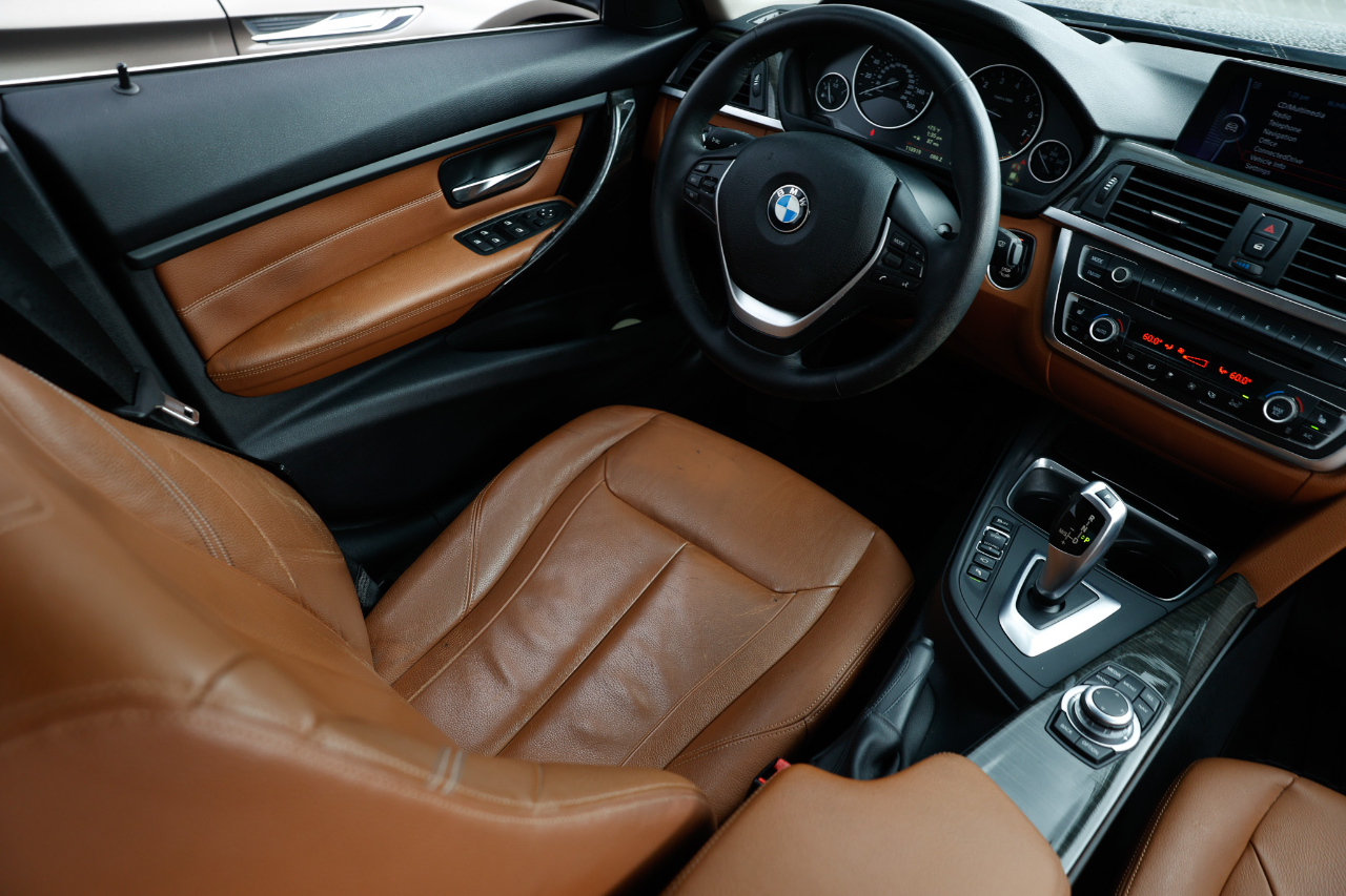 BMW 335xi  2013