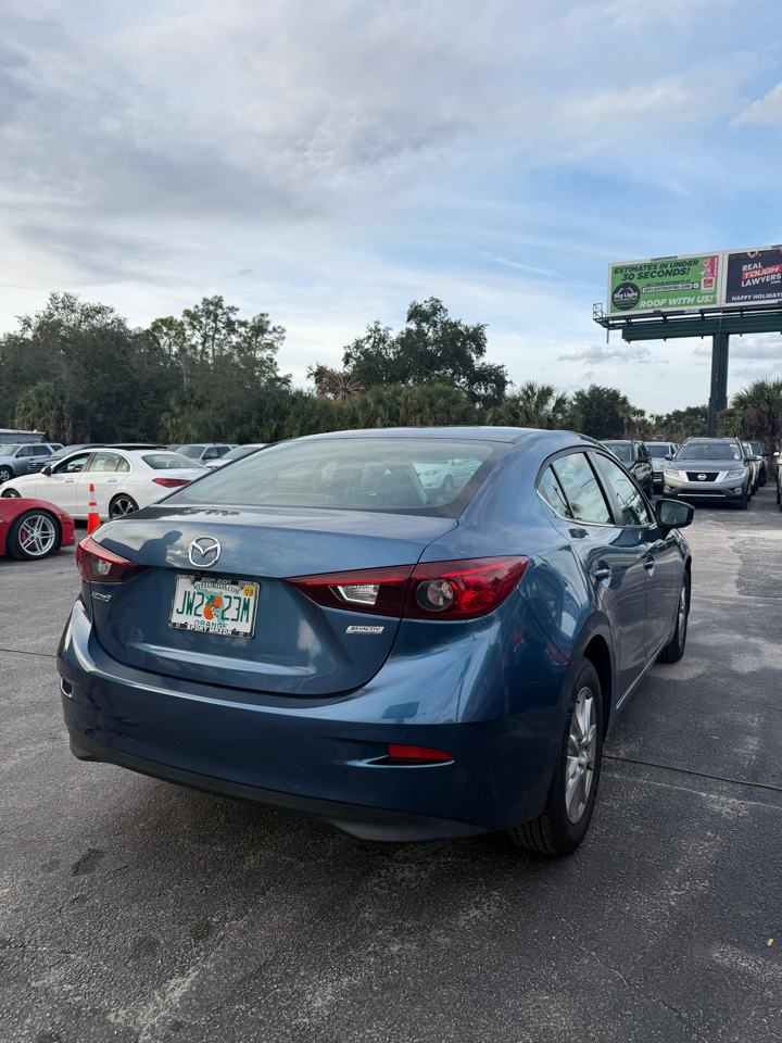 Mazda Mazda3 4-Door  2018
