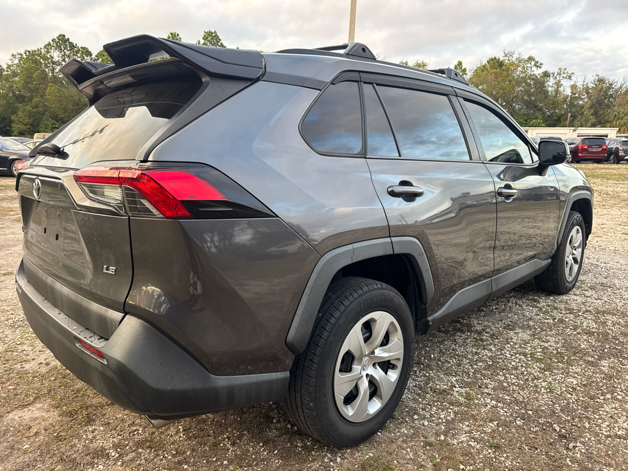 Toyota RAV4 LE 2019