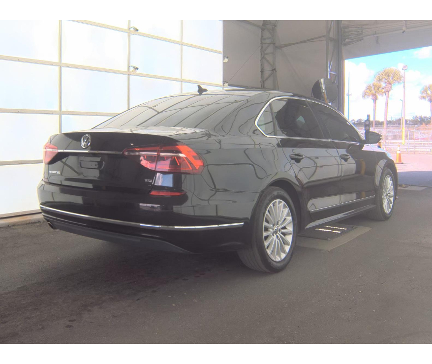Volkswagen Passat SE 2017